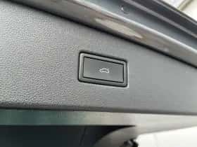 Volkswagen Tiguan (2021) thumbnail 32