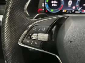 Škoda Octavia (2021) thumbnail 17