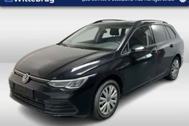 Volkswagen Golf (2023) thumbnail 1