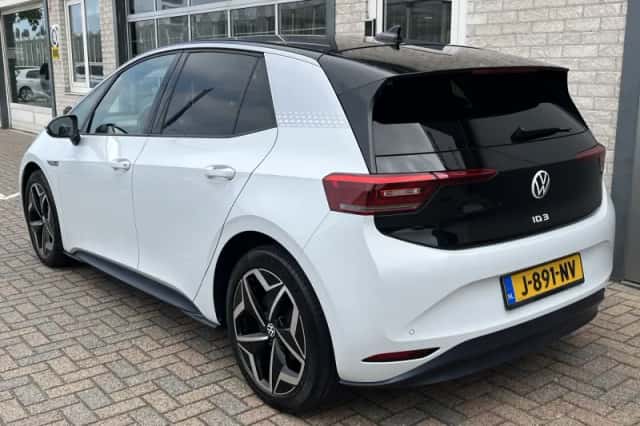 Volkswagen ID.3 (2020) thumbnail 5