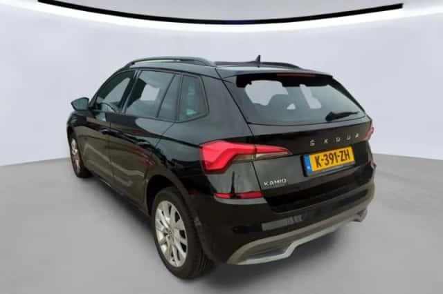 Škoda Kamiq (2021) thumbnail 2