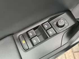 SEAT Leon (2022) thumbnail 11