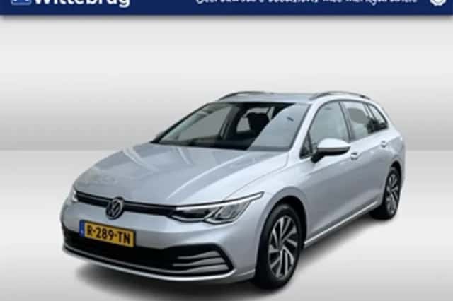 Volkswagen Golf (2021) thumbnail 1