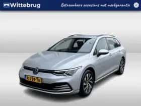 Volkswagen Golf (2021) thumbnail 1