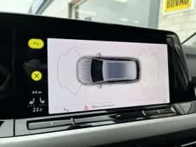 Volkswagen Golf (2021) thumbnail 16
