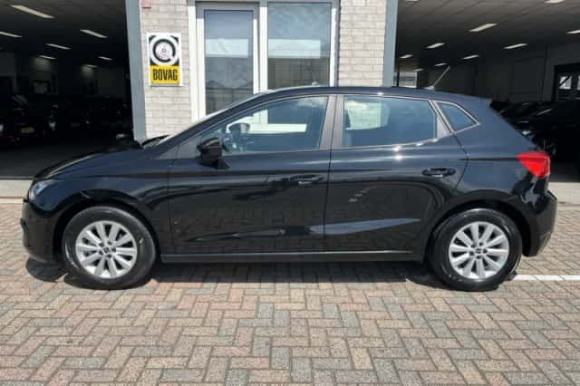 SEAT Ibiza (2022) thumbnail 2
