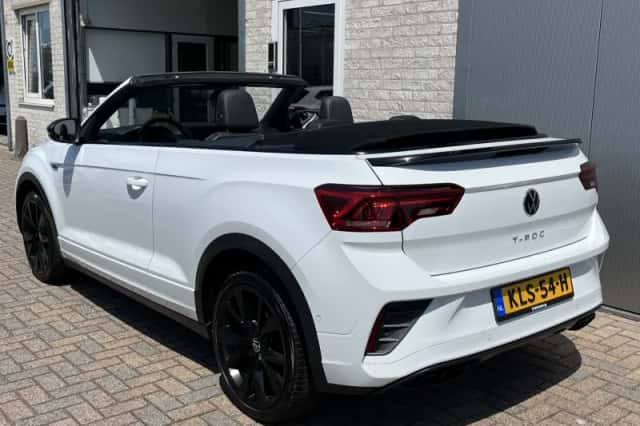 Volkswagen T-Roc (2022) thumbnail 5