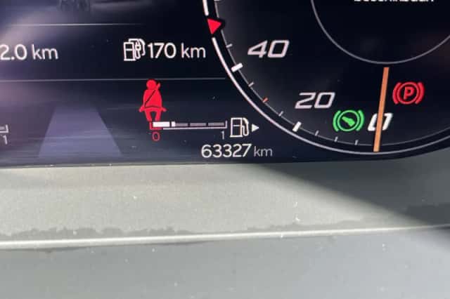 CUPRA Leon (2022) thumbnail 6