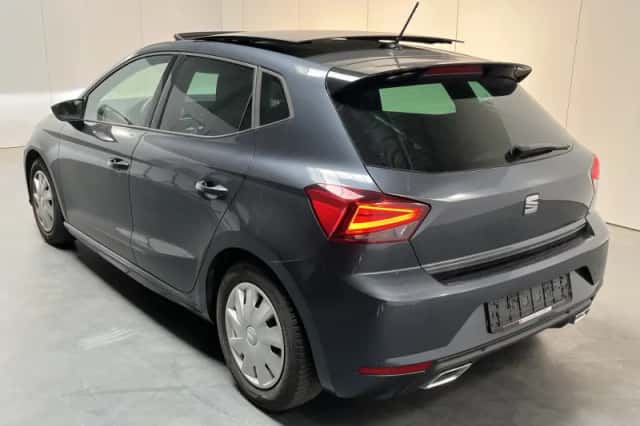 SEAT Ibiza (2023) thumbnail 5