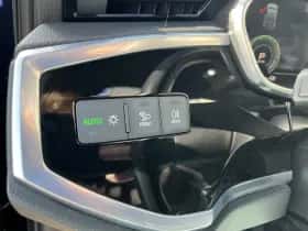 Audi Q3 (2022) thumbnail 13