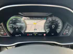 Audi Q3 (2022) thumbnail 18