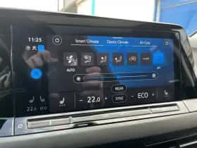 Volkswagen Golf (2022) thumbnail 25
