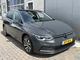 Volkswagen Golf (2022) thumbnail 38