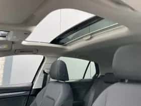 Volkswagen Golf (2022) thumbnail 9