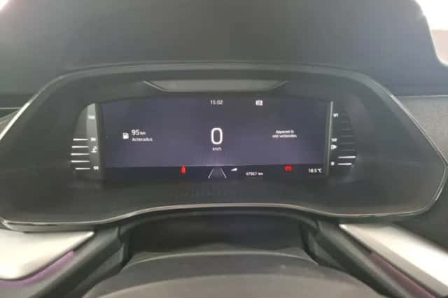 Škoda Octavia (2022) thumbnail 5