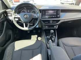 Škoda Scala (2019) thumbnail 8