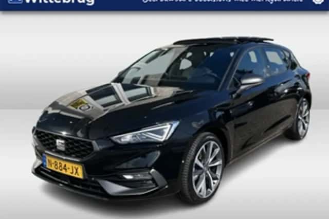SEAT Leon (2021) thumbnail 1