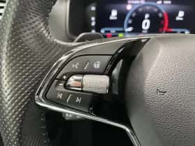 Škoda Karoq (2023) thumbnail 16