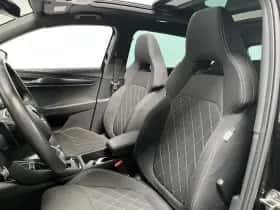 Škoda Karoq (2023) thumbnail 7