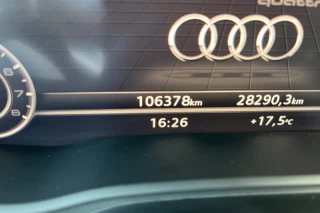 Audi A4 (2019) thumbnail 6