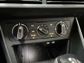 Volkswagen Polo (2022) thumbnail 22