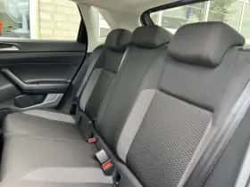 Volkswagen Polo (2024) thumbnail 23