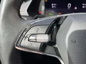 Škoda Octavia (2021) thumbnail 16