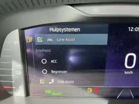 Škoda Octavia (2021) thumbnail 18