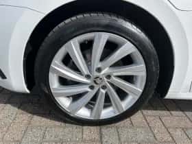 Škoda Octavia (2021) thumbnail 40