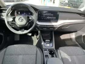 Škoda Octavia (2021) thumbnail 9