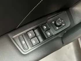 Volkswagen Tiguan (2024) thumbnail 12