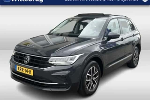 Volkswagen Tiguan (2022) thumbnail 1