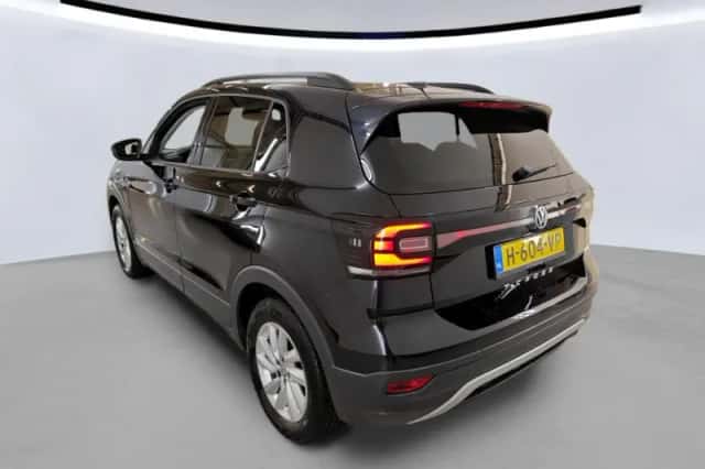 Volkswagen T-Cross (2020) thumbnail 2