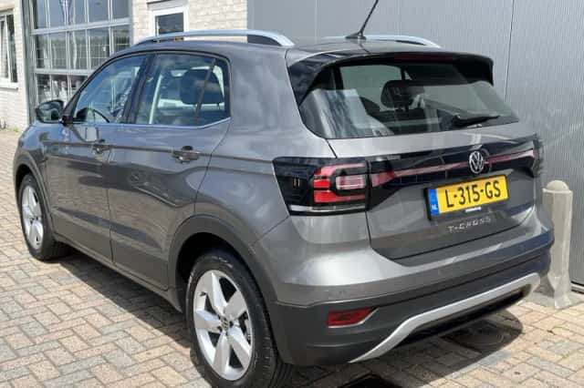 Volkswagen T-Cross (2021) thumbnail 5