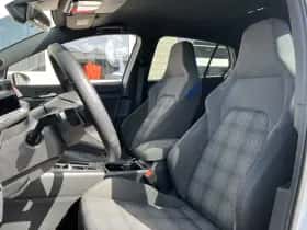 Volkswagen Golf (2020) thumbnail 8