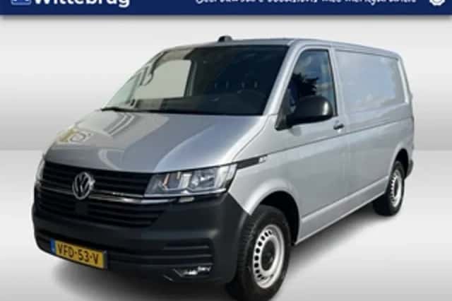 Volkswagen Transporter (2020) thumbnail 1