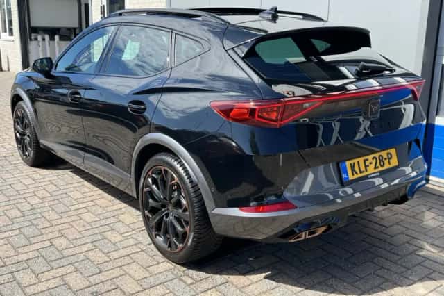 CUPRA Formentor (2023) thumbnail 5