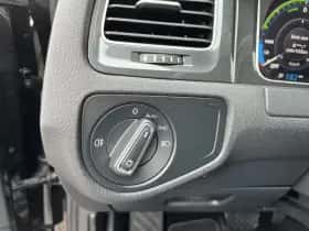Volkswagen E-Golf (2020) thumbnail 12