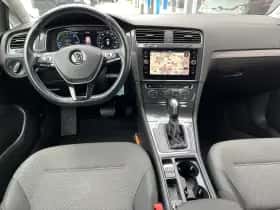 Volkswagen E-Golf (2020) thumbnail 8