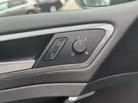 Volkswagen Golf (2020) thumbnail 12