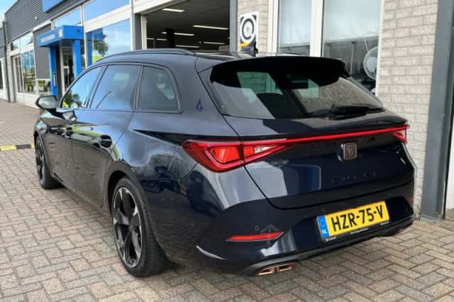 CUPRA Leon Sportstourer (2023) thumbnail 5