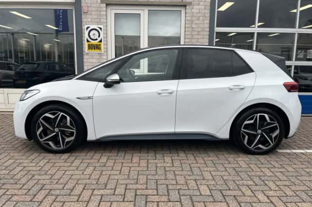 Volkswagen ID.3 (2020) thumbnail 2