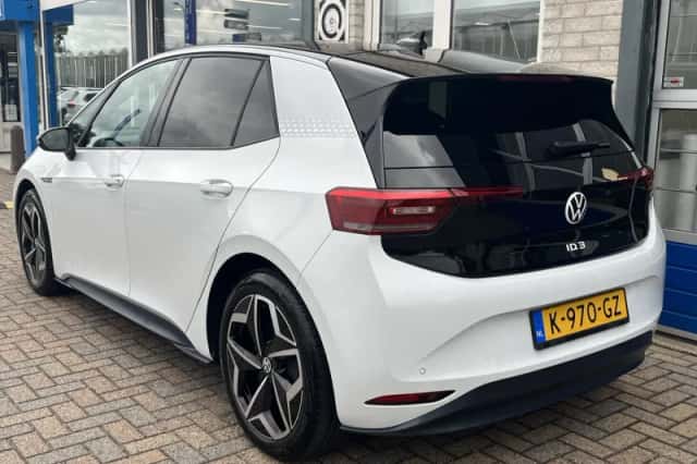 Volkswagen ID.3 (2020) thumbnail 5