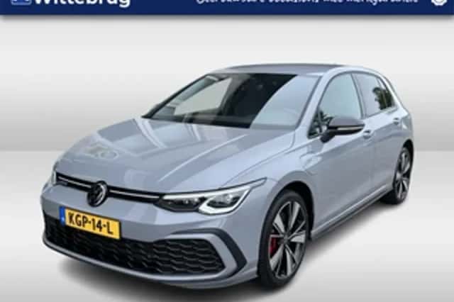 Volkswagen Golf (2022) thumbnail 1
