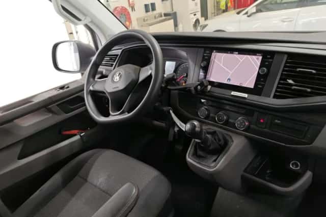Volkswagen Transporter (2020) thumbnail 6