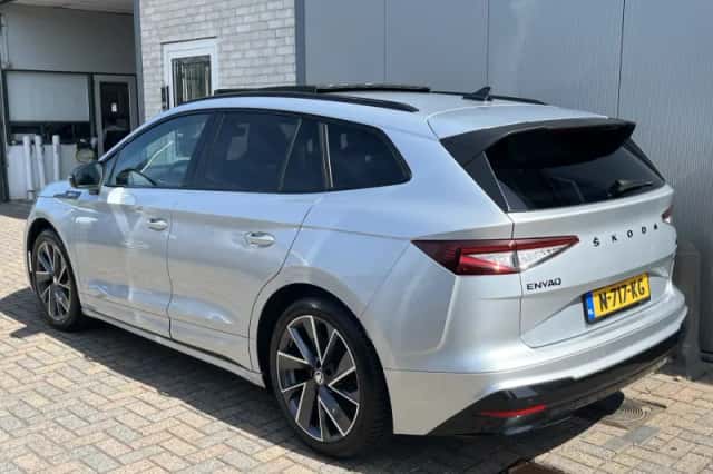 Škoda Enyaq (2021) thumbnail 5