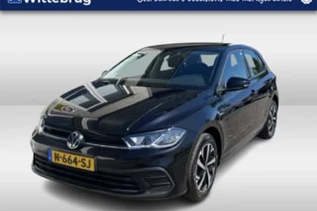Volkswagen Polo (2022) thumbnail 1
