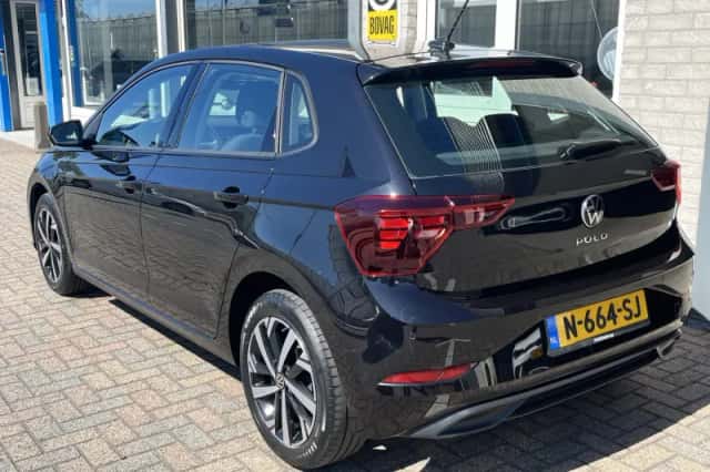 Volkswagen Polo (2022) thumbnail 5