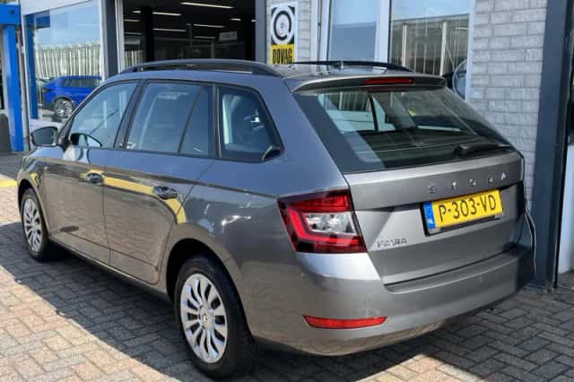 Škoda Fabia (2022) thumbnail 4