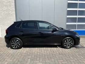 Volkswagen Polo (2023) thumbnail 30